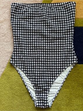 Solid & Striped one piece bathing suit